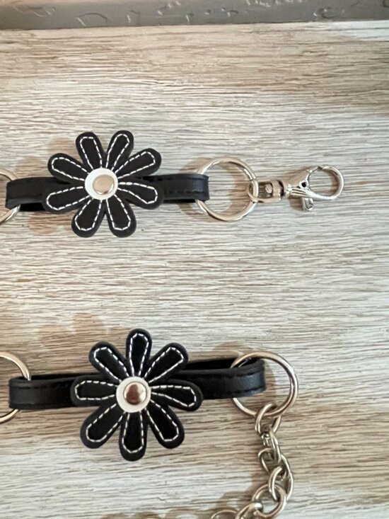 Daisy Flower Chain Link Belt Silver Black White